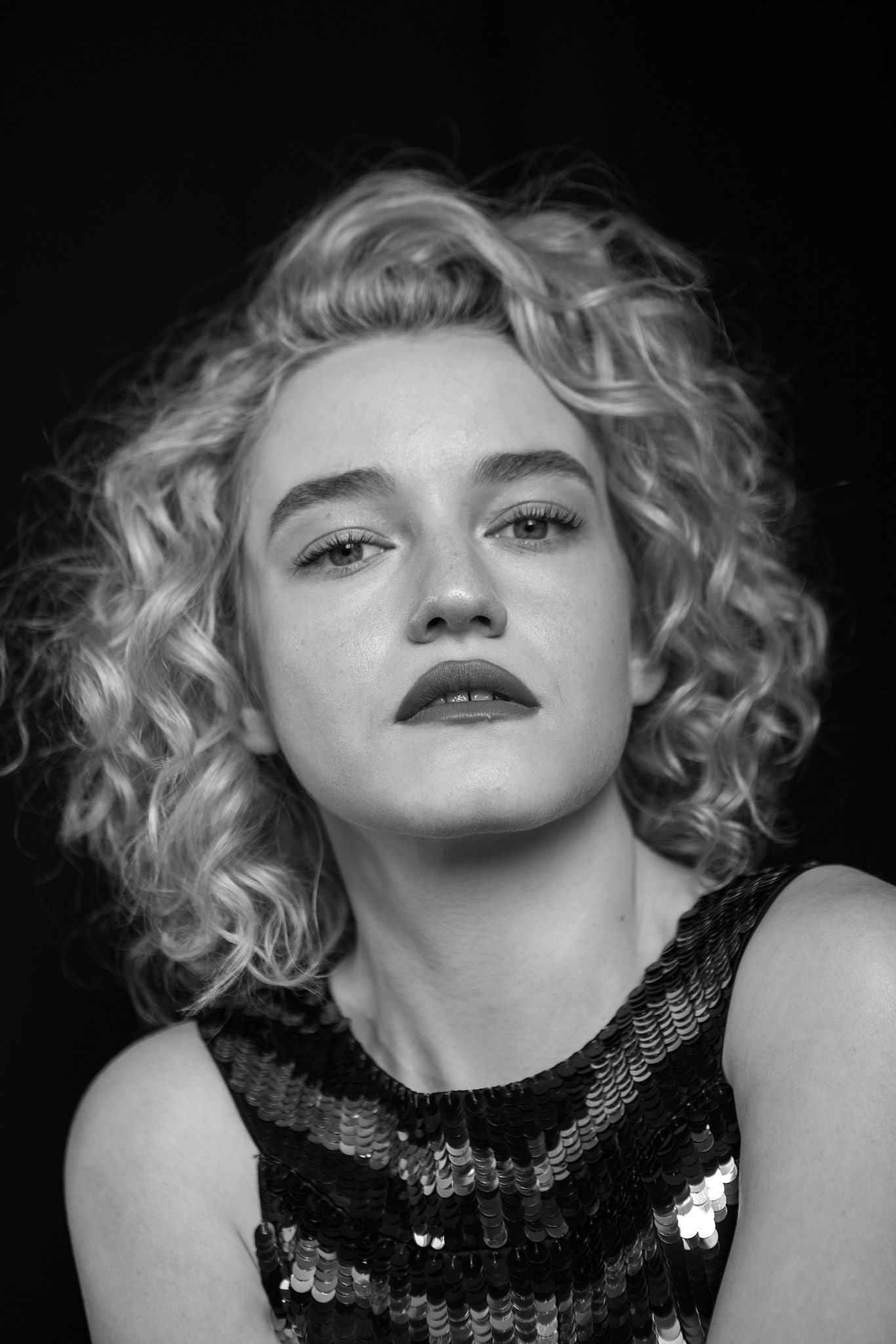 Julia Garner [418052] (A1751926791) Collection (Movies) --Plex--